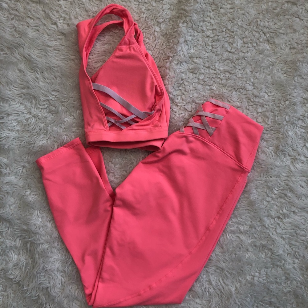 Pink Fabletics Workout Outfit